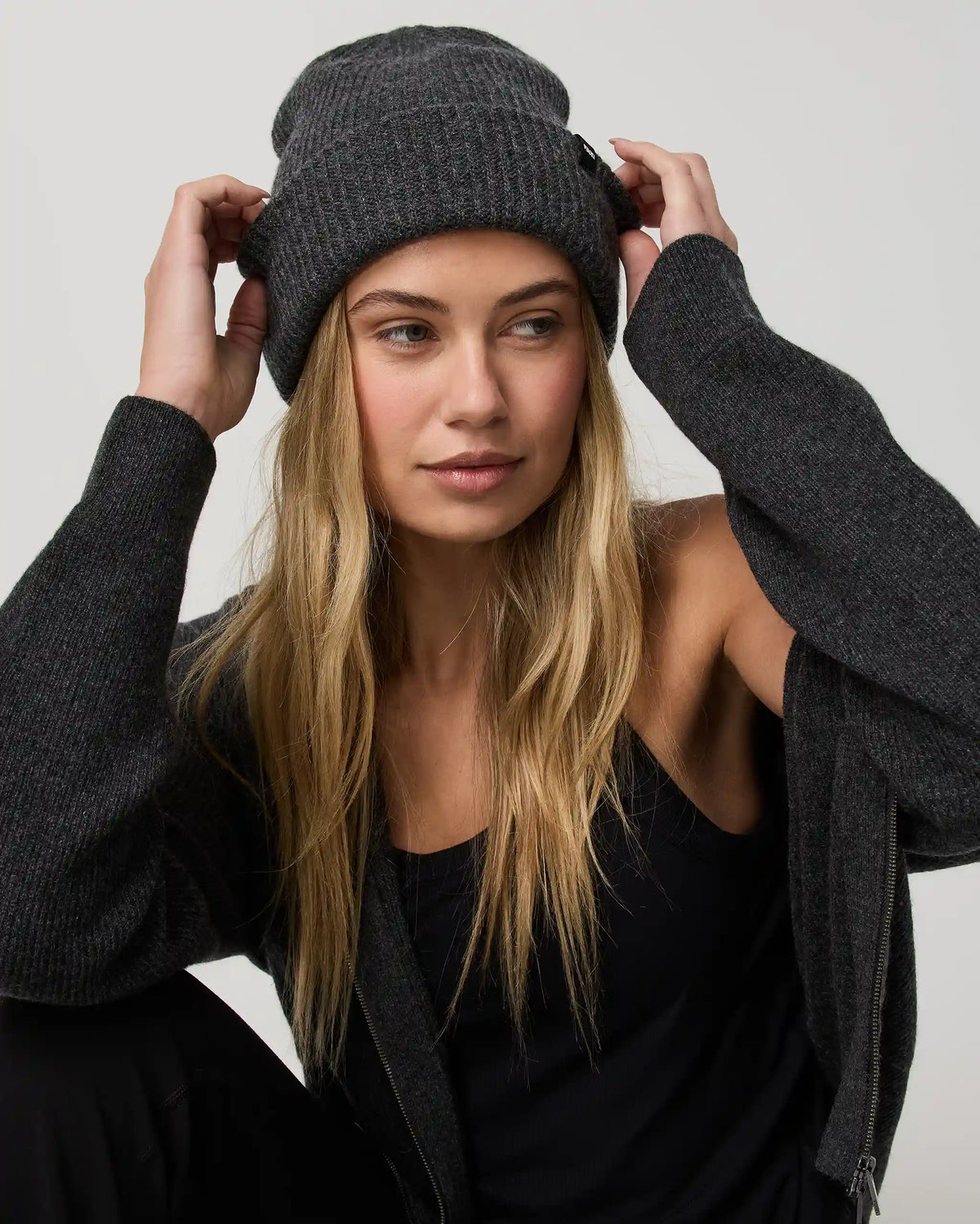 Douglas Beanie | Charcoal