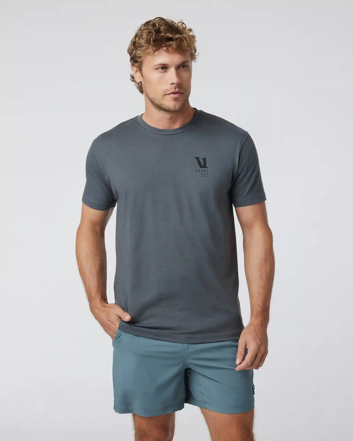 ACTV Pursuits Tee | Charcoal