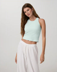 Pose Plyo Tank | Seaside
