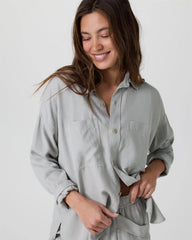 Trestles Twill Button Up | Talc