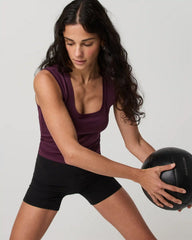 Halo Essential Scoop Tank | Cerise