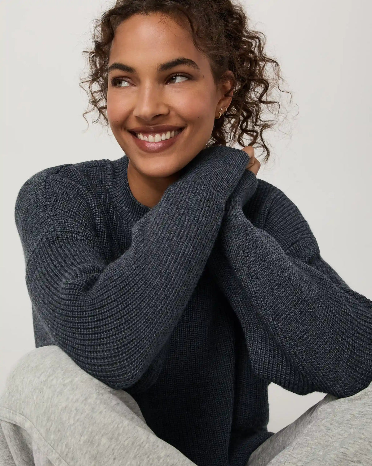 Alps Classic Crew Sweater | Charcoal