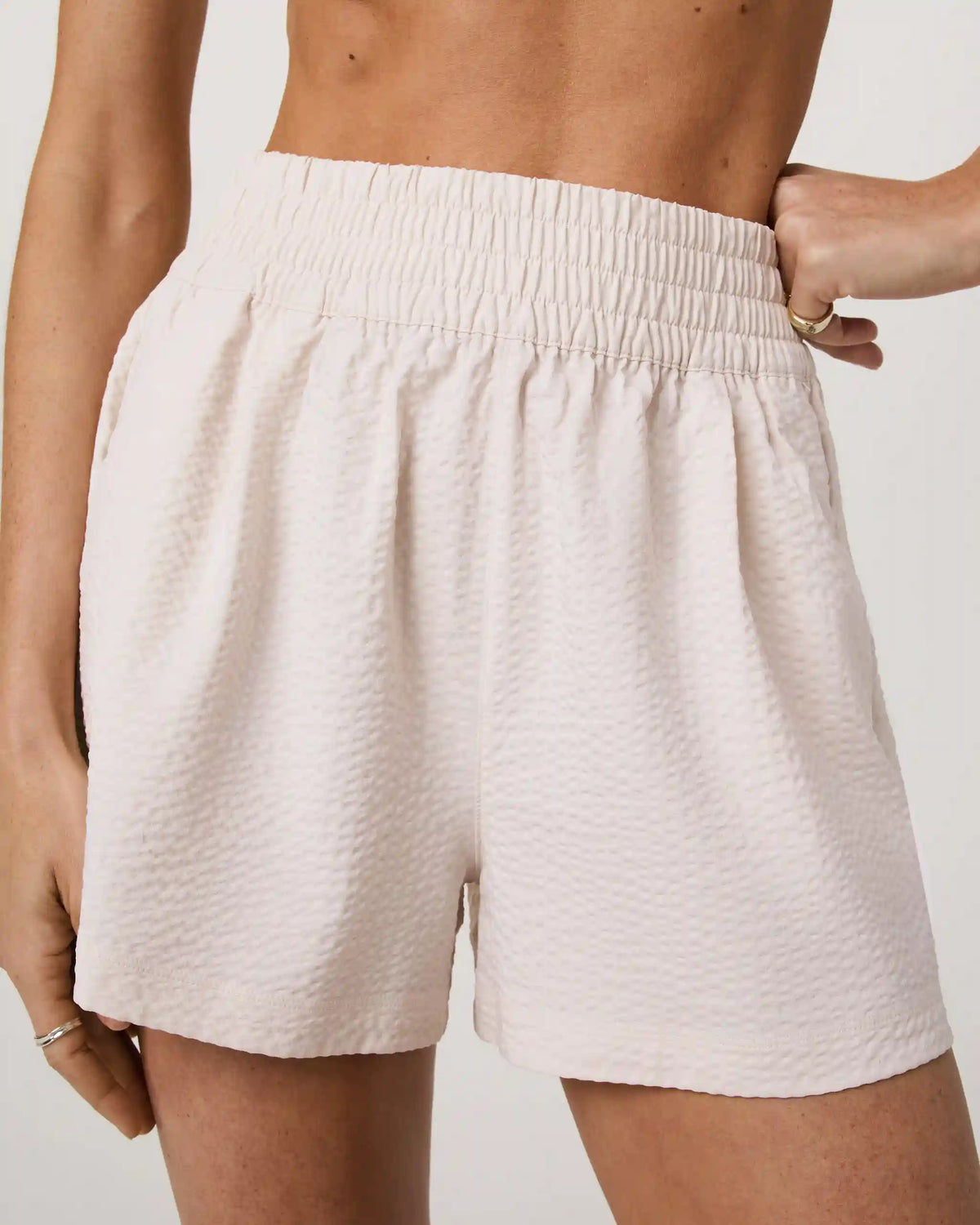 Villa Textured Short | Milkweed
