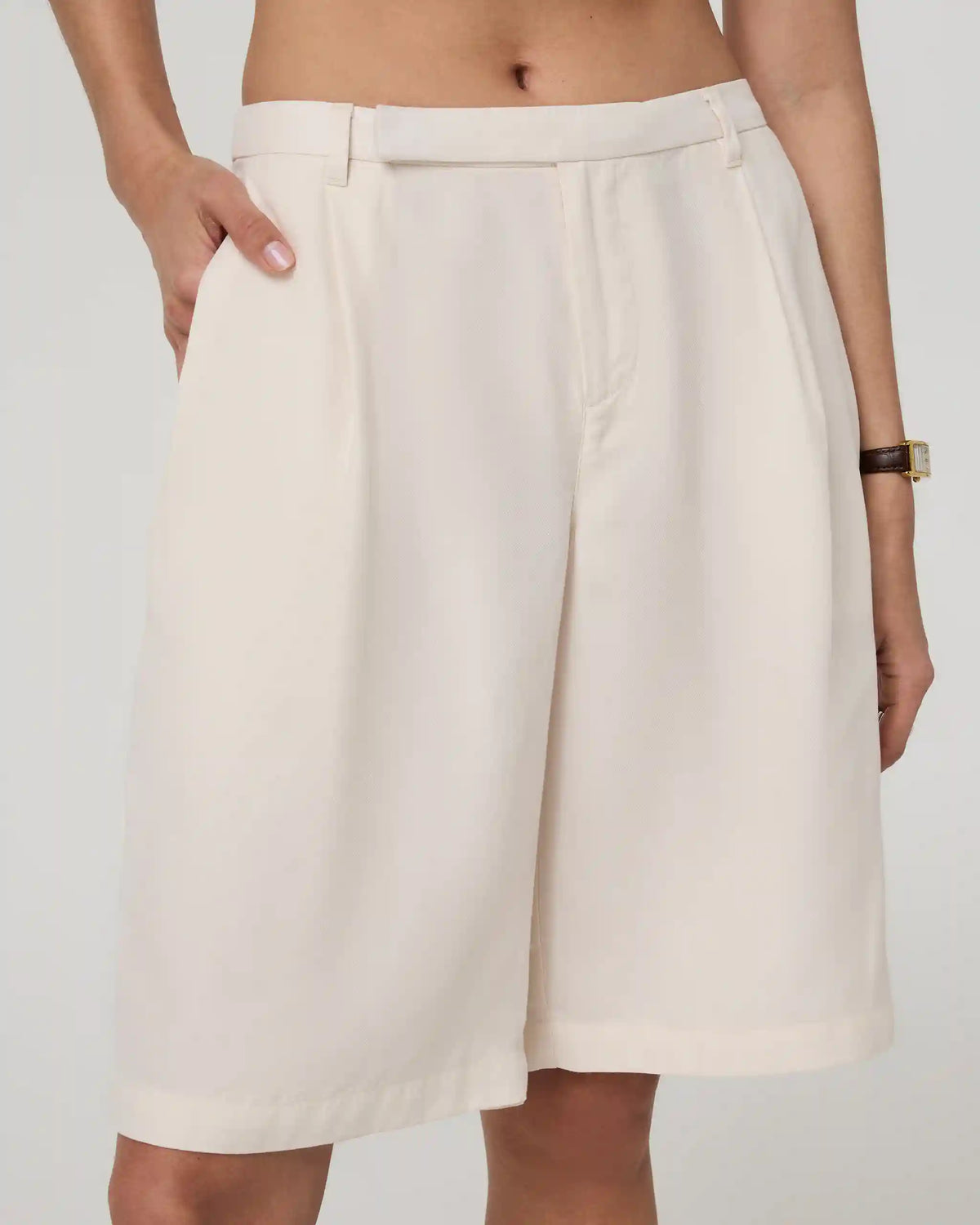Trestles Low Slung Trouser Short | Natural