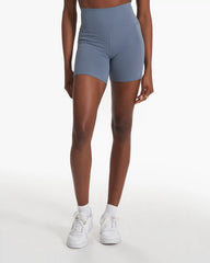 Studio Pocket Short | Light Azure