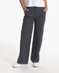 Womens Vuori Meta™ Wideleg Pant - Short | Charcoal