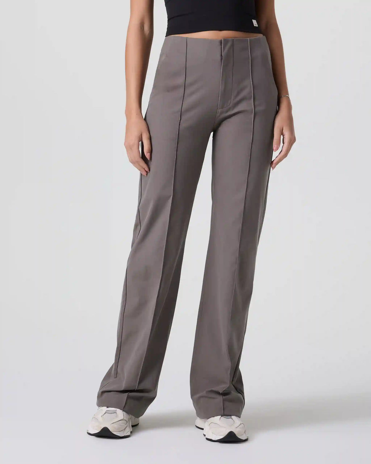 Women's Vuori Meta™ Wideleg Pant- Short | Chia