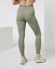 Elevate Daily Legging | Pistachio