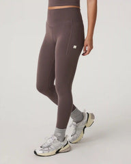 Vuori AllTheForm™ Pocket Legging | Huckleberry