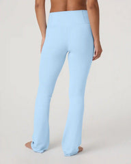 Vuori AllTheFeels™ Slim Flare | Crystal Blue