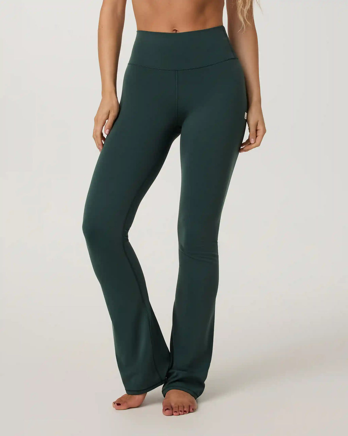 Vuori AllTheFeels™ Slim Flare | Hemlock