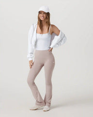 Vuori AllTheFeels™ Slim Flare | Soft Pewter