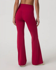 Vuori AllTheForm™ Flare - Short | Strawberry