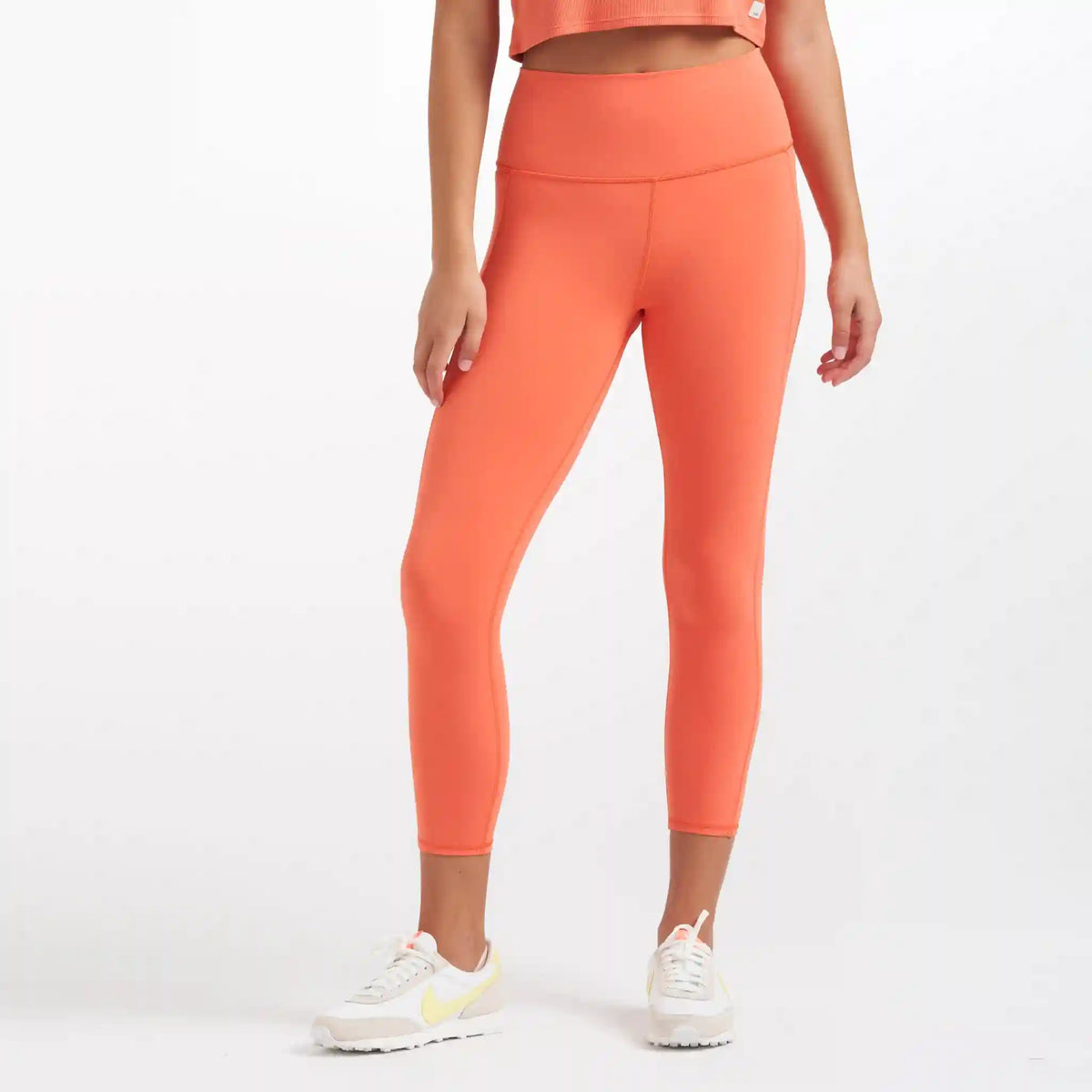 Studio Pocket Legging-Short | Grapefruit