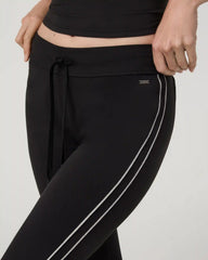 Halo Low Rise Slim Flare Retro Pant | Solid Black