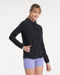 Womens Outdoor Trainer Shell | Black Camo