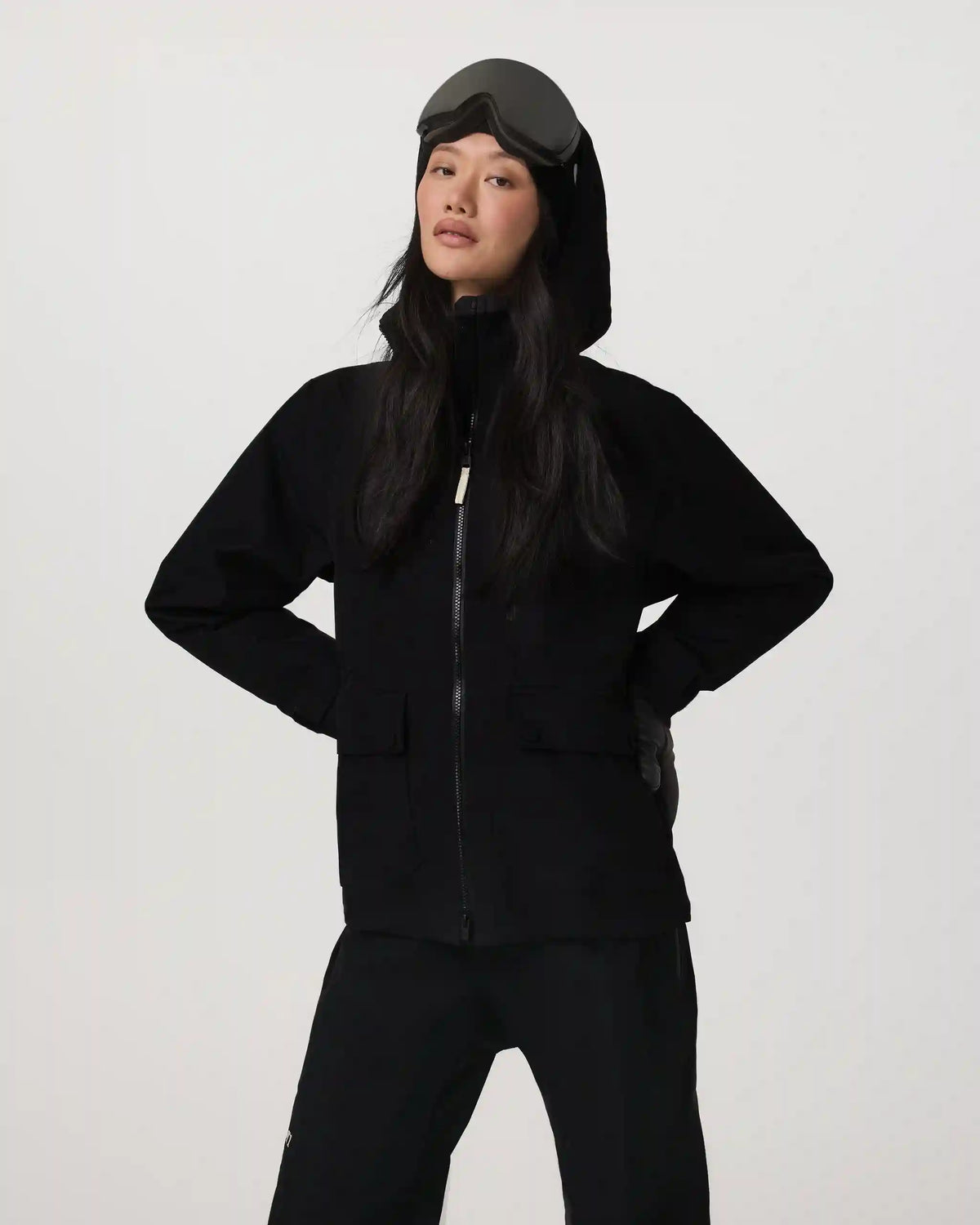 Women's Taika Snow Shell | Black