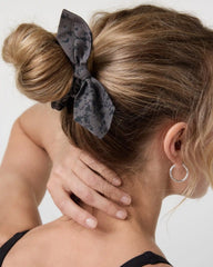 Tie Scrunchy | Chia Stucco