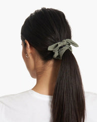 Tie Scrunchy | Pistachio